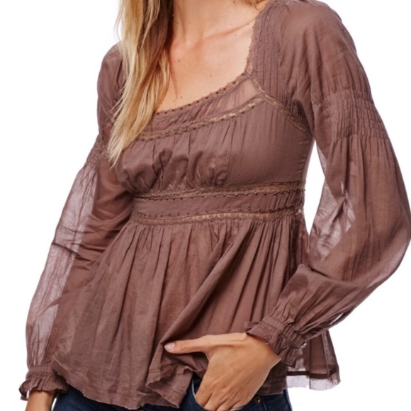 Free People Tops - SALE • FP strangers in love top •